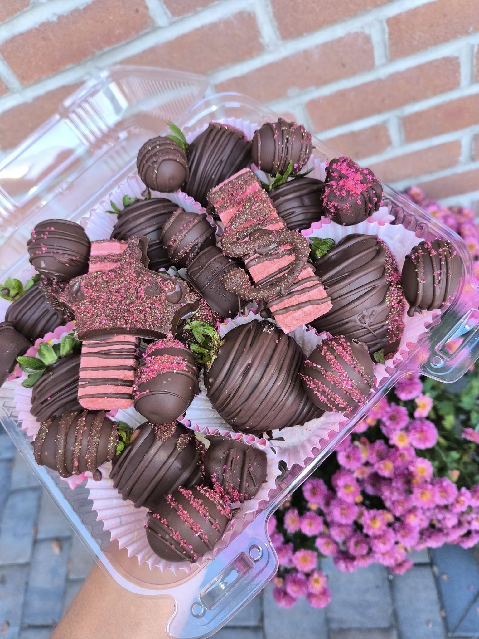 740Eatz signature chocolate-covered strawberries