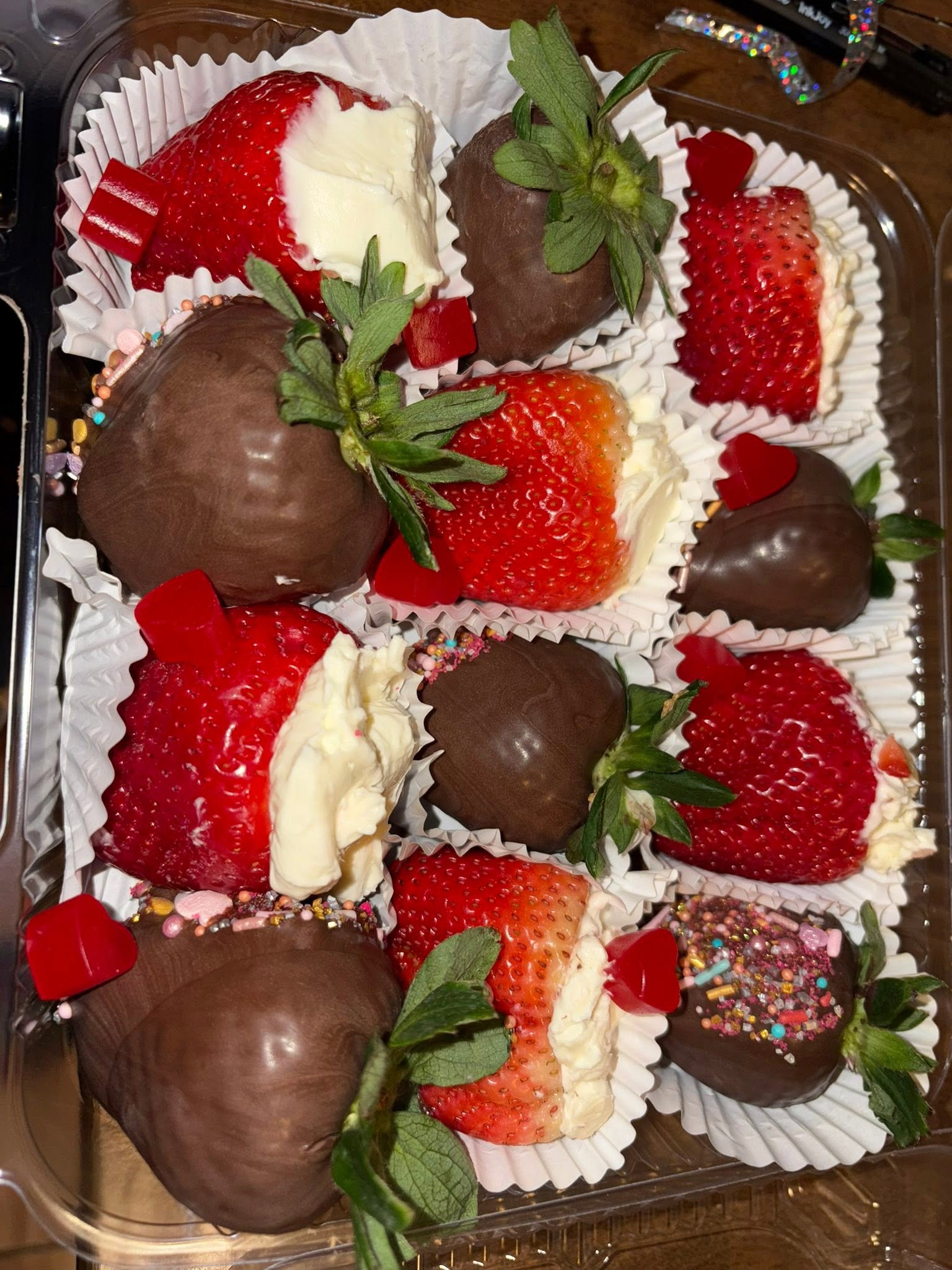 Cheesecake stuffed strawberries